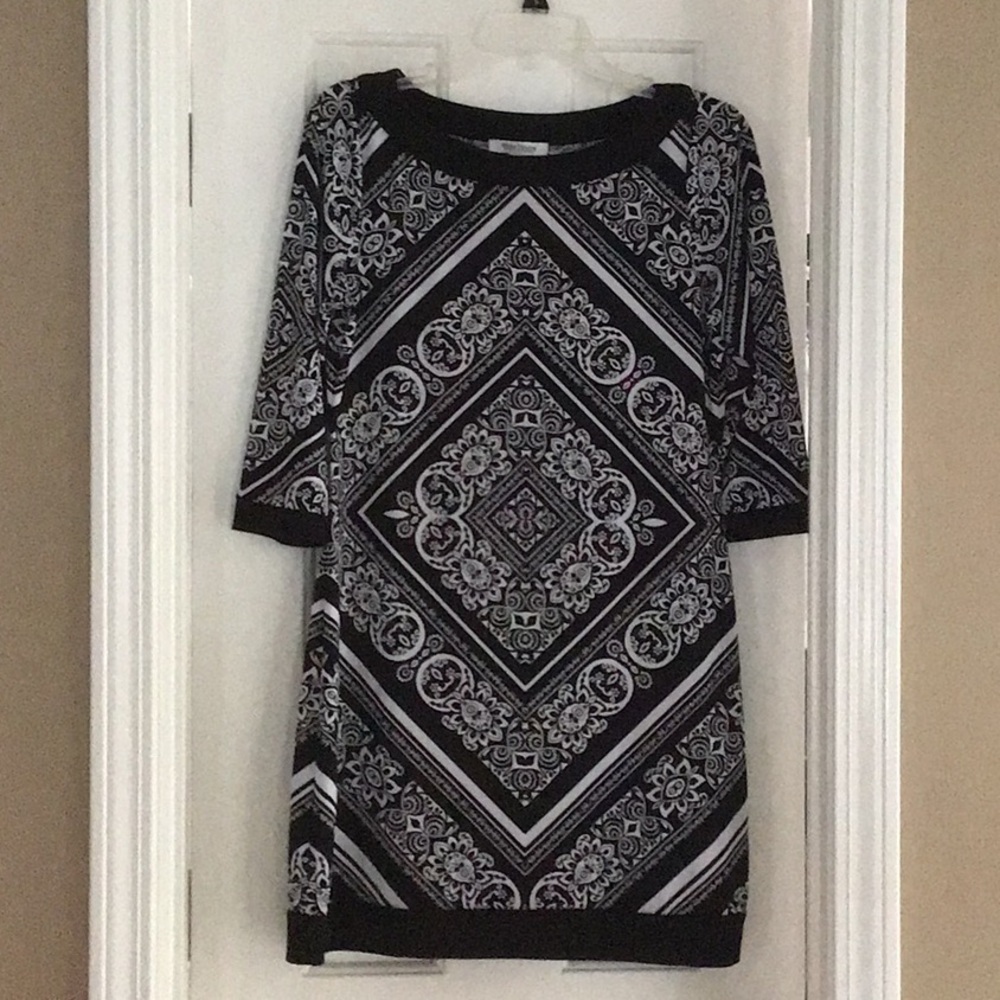 White House/Black Market dress